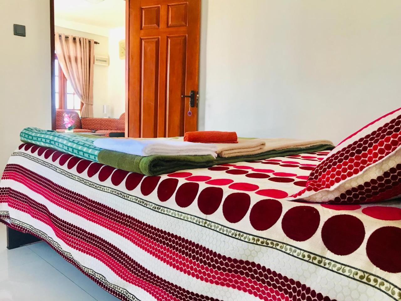 Loversleap Bungalow นูวาราเอลิยา ภายนอก รูปภาพ